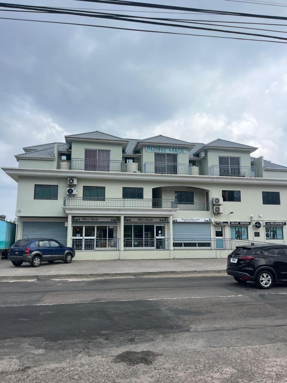 Le Chateau Bleu Anse aux Pins Exterior photo