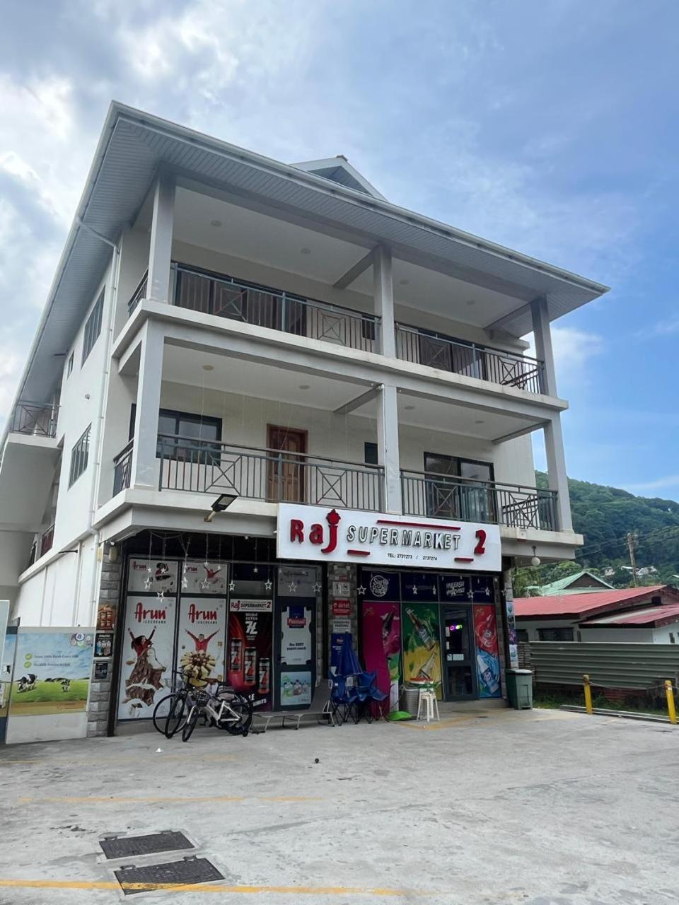 Le Chateau Bleu Anse aux Pins Exterior photo