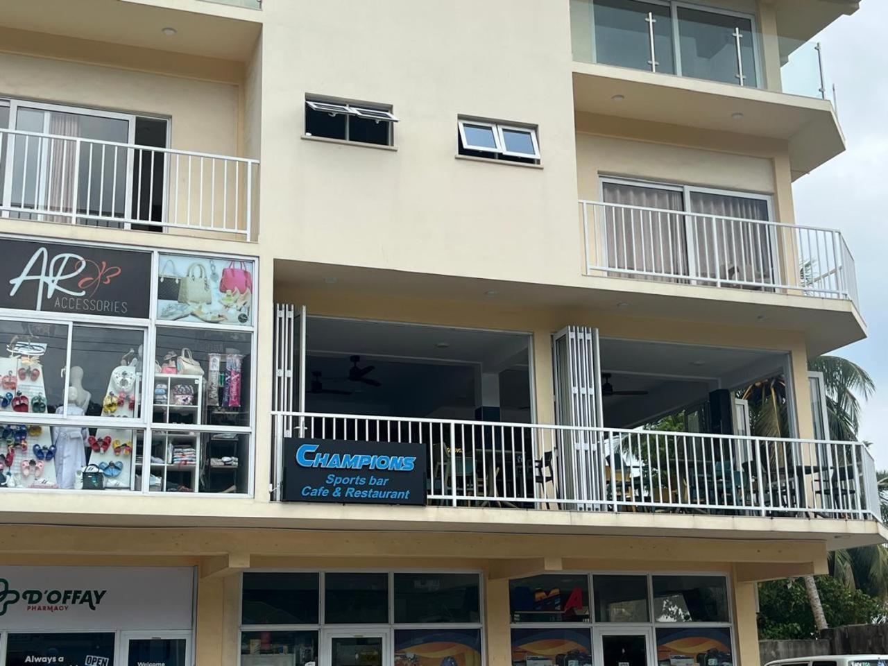 Le Chateau Bleu Anse aux Pins Exterior photo